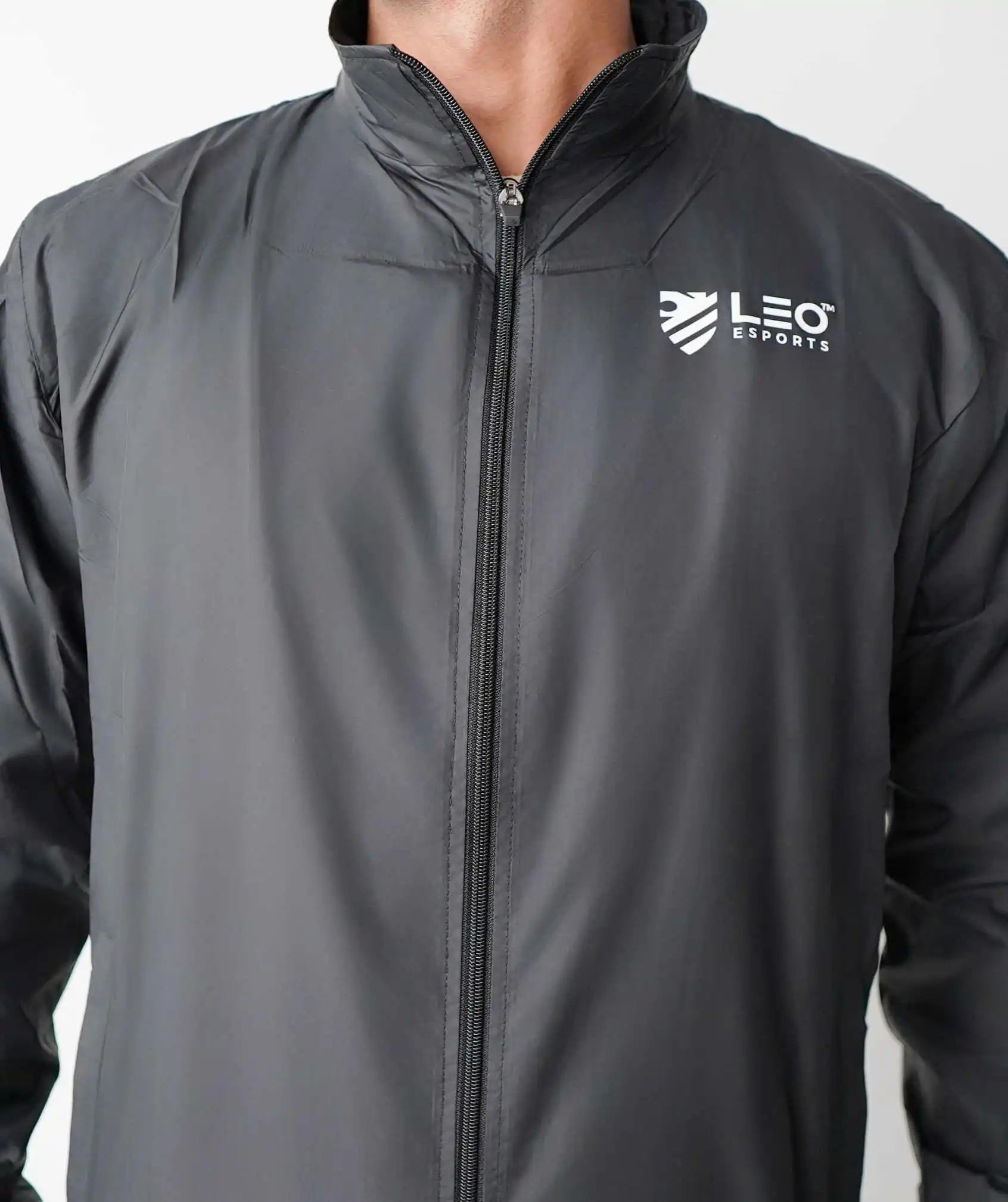 LEO PARACHUTE WINTER TRACKSUIT - Fusion Gears