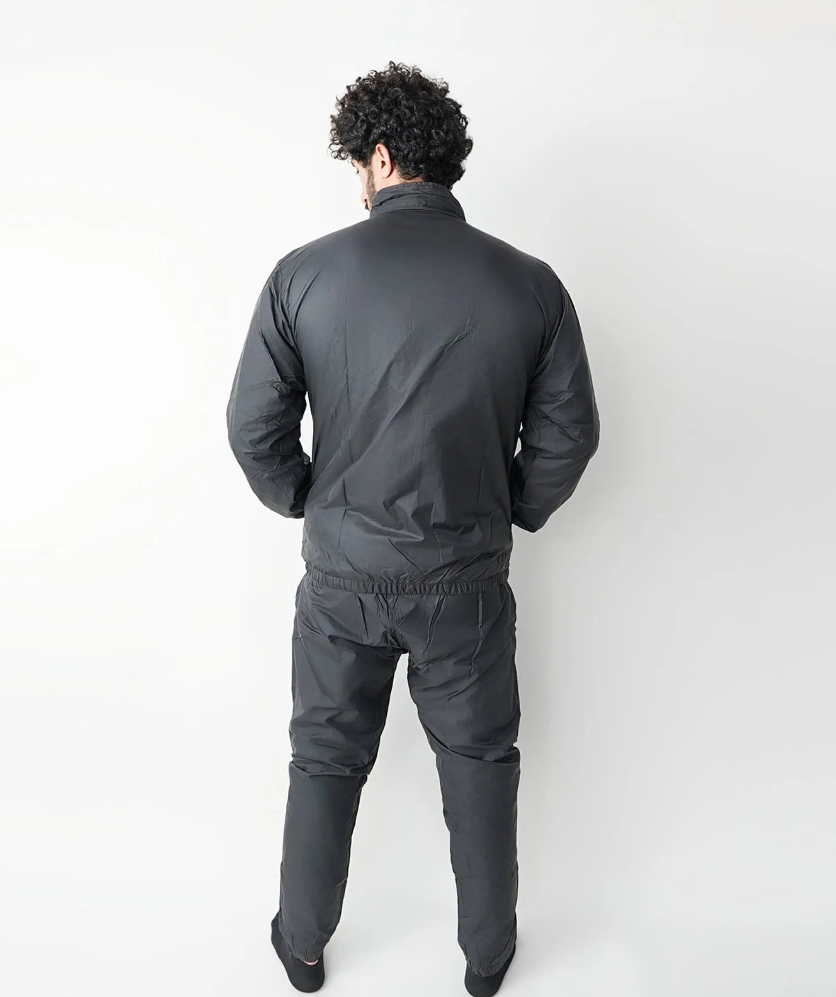 LEO PARACHUTE WINTER TRACKSUIT - Fusion Gears