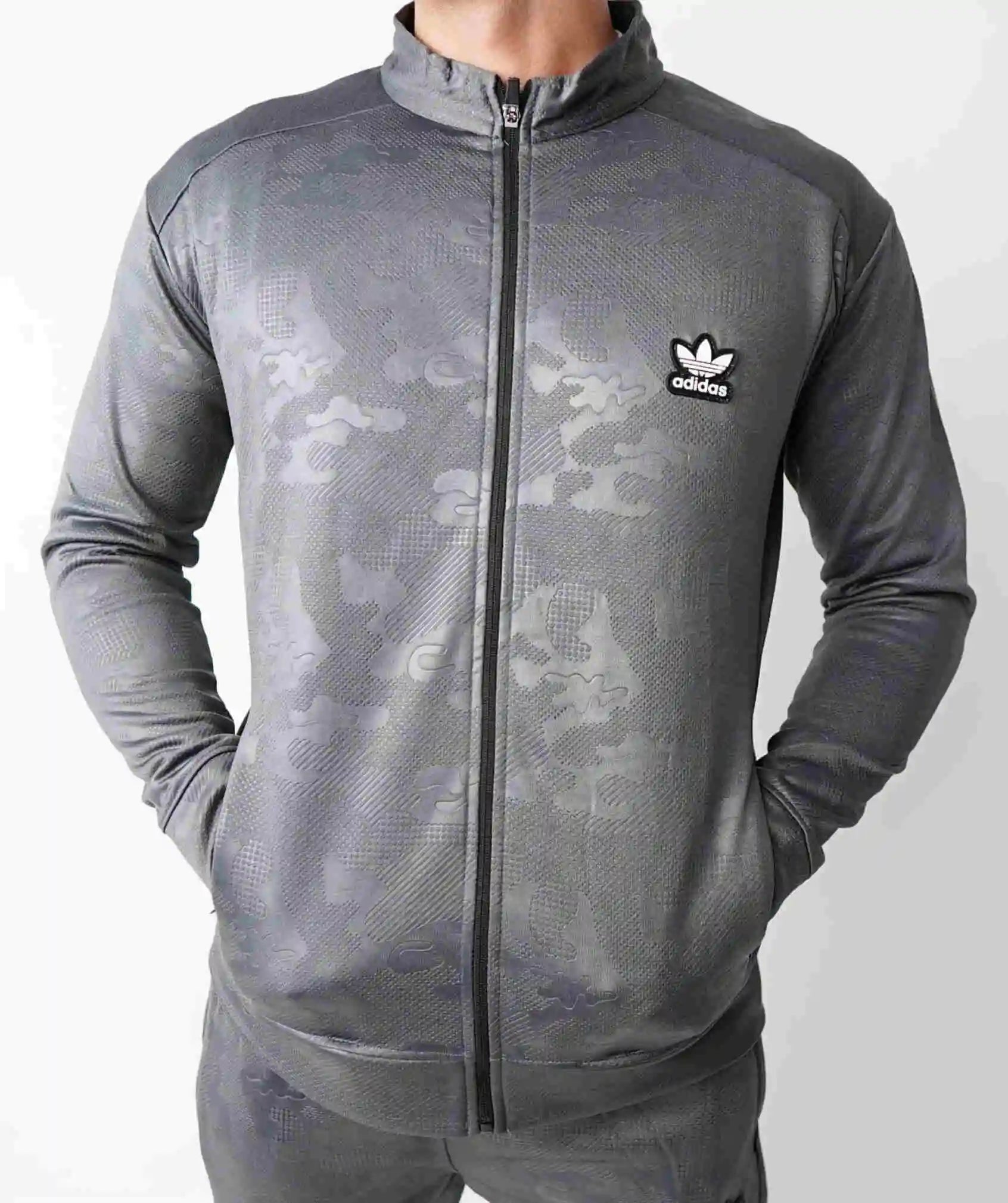 DOUBLE KNOT EMBOSS WINTER TRACKSUIT - Fusion Gears