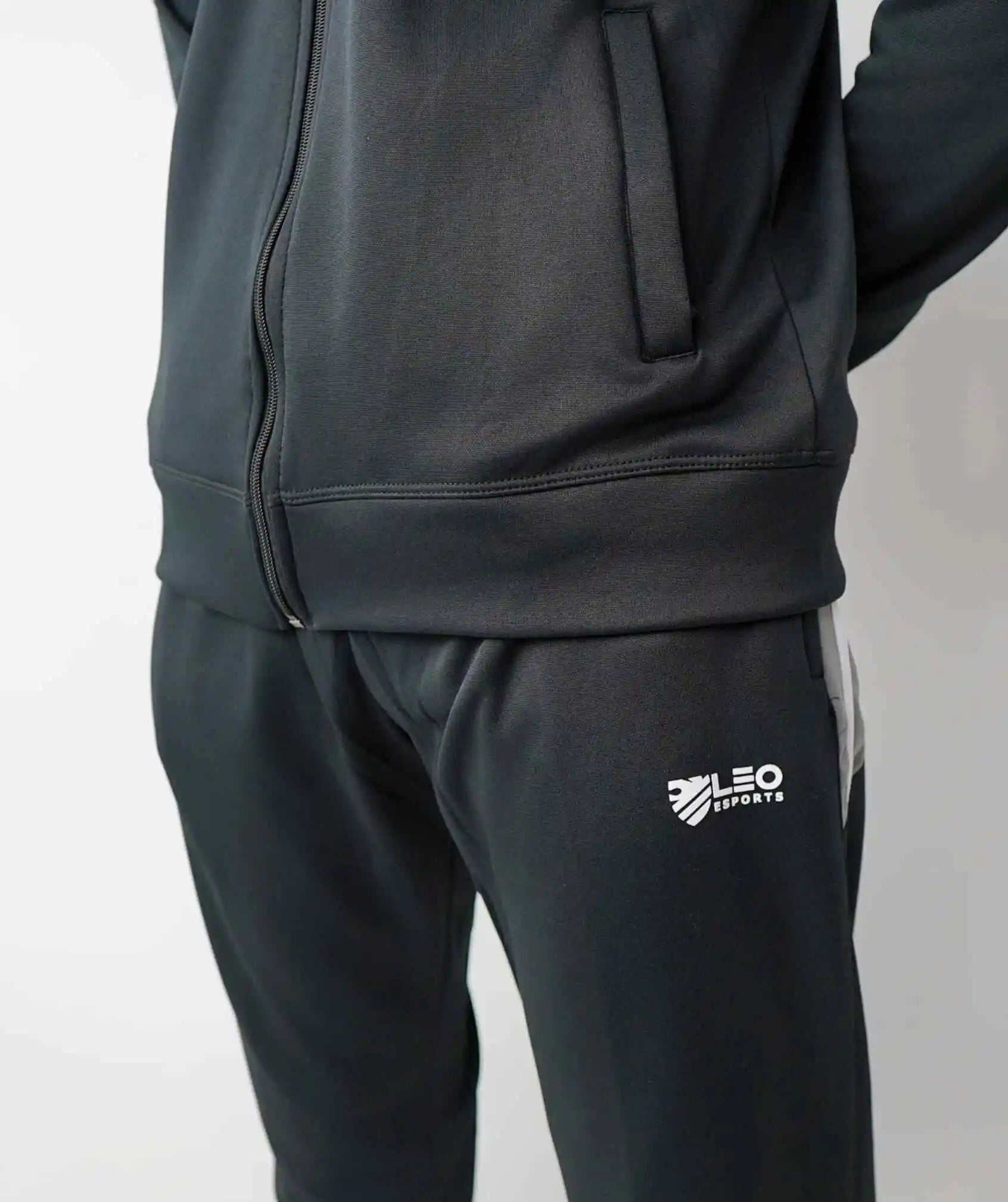 FLEX PRO WINTER TRACKSUIT - BLACK - Fusion Gears